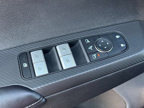 Used 2024 Mitsubishi Outlander SE AWD/4WD image 22