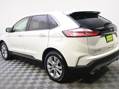 Used 2019 Ford Edge Titanium w/ Cold Weather Package AWD/4WD image 3