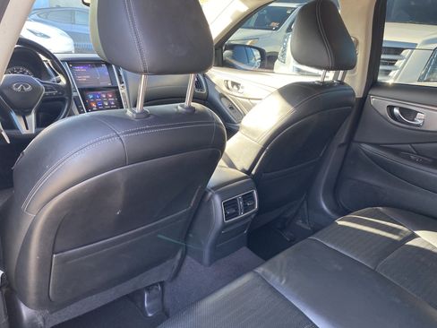 Used 2018 INFINITI Q50 Sport w/ Cargo Package (L95) RWD image 20