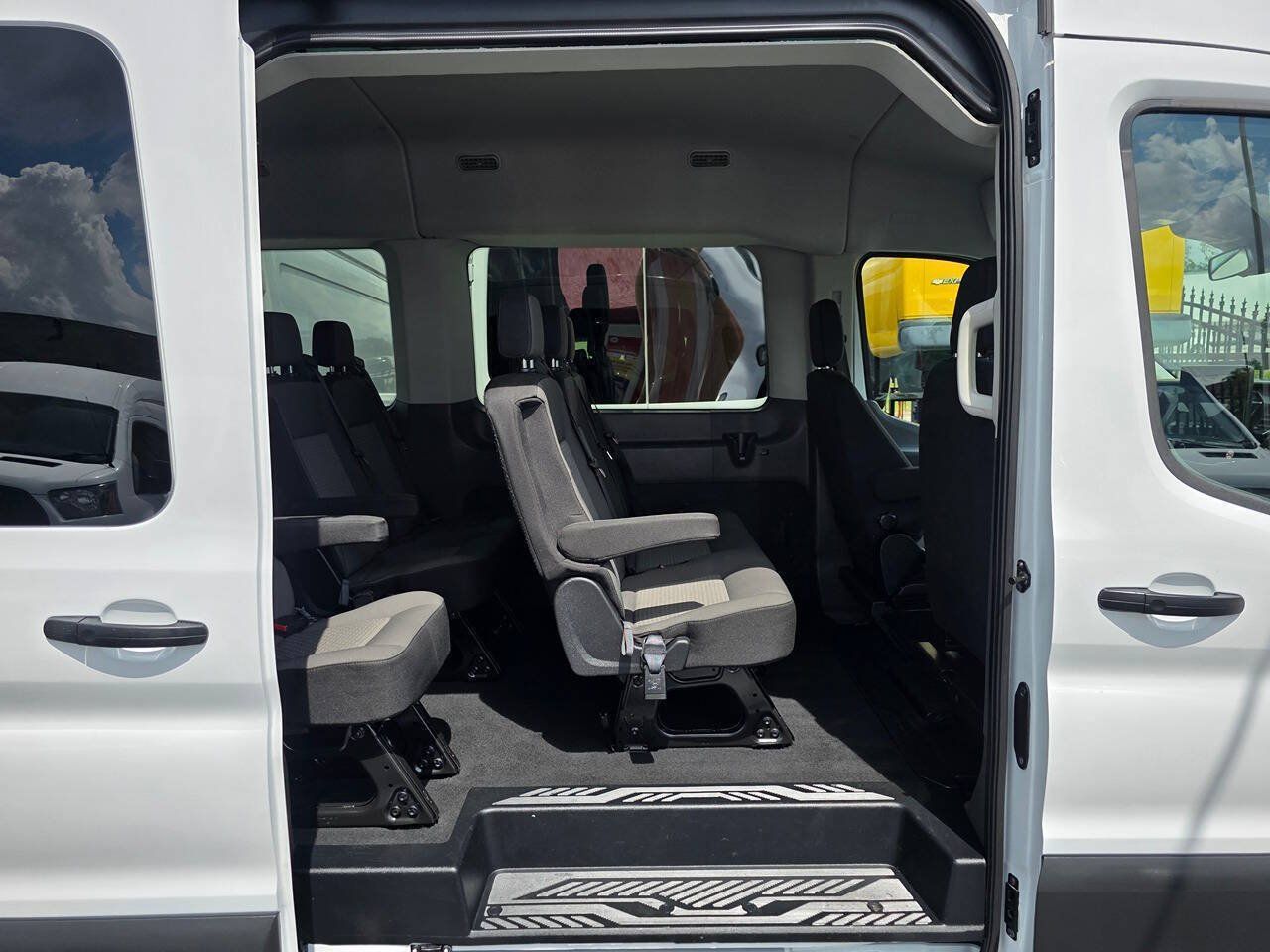 Used 2026 Ford Transit 350 XLT RWD image 20