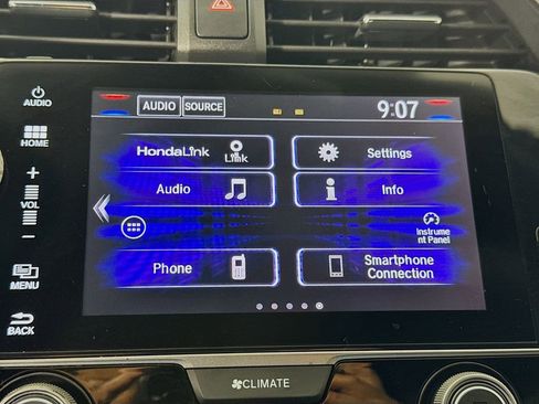 Used 2018 Honda Civic EX image 17