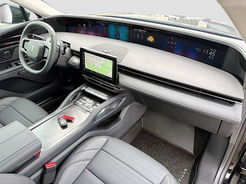 New 2026 Lincoln Nautilus Reserve w/ Jet Appearance Package AWD/4WD image 33