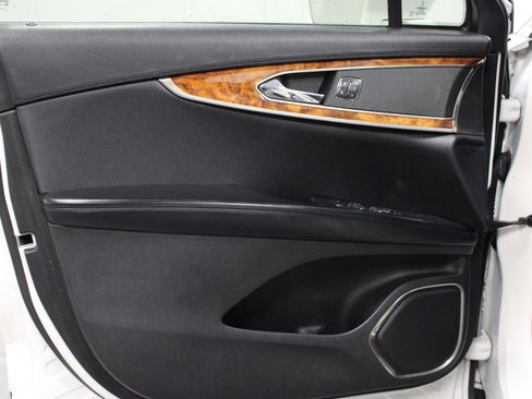 Used 2016 Lincoln MKX Reserve w/ Equipment Group 102A image 11