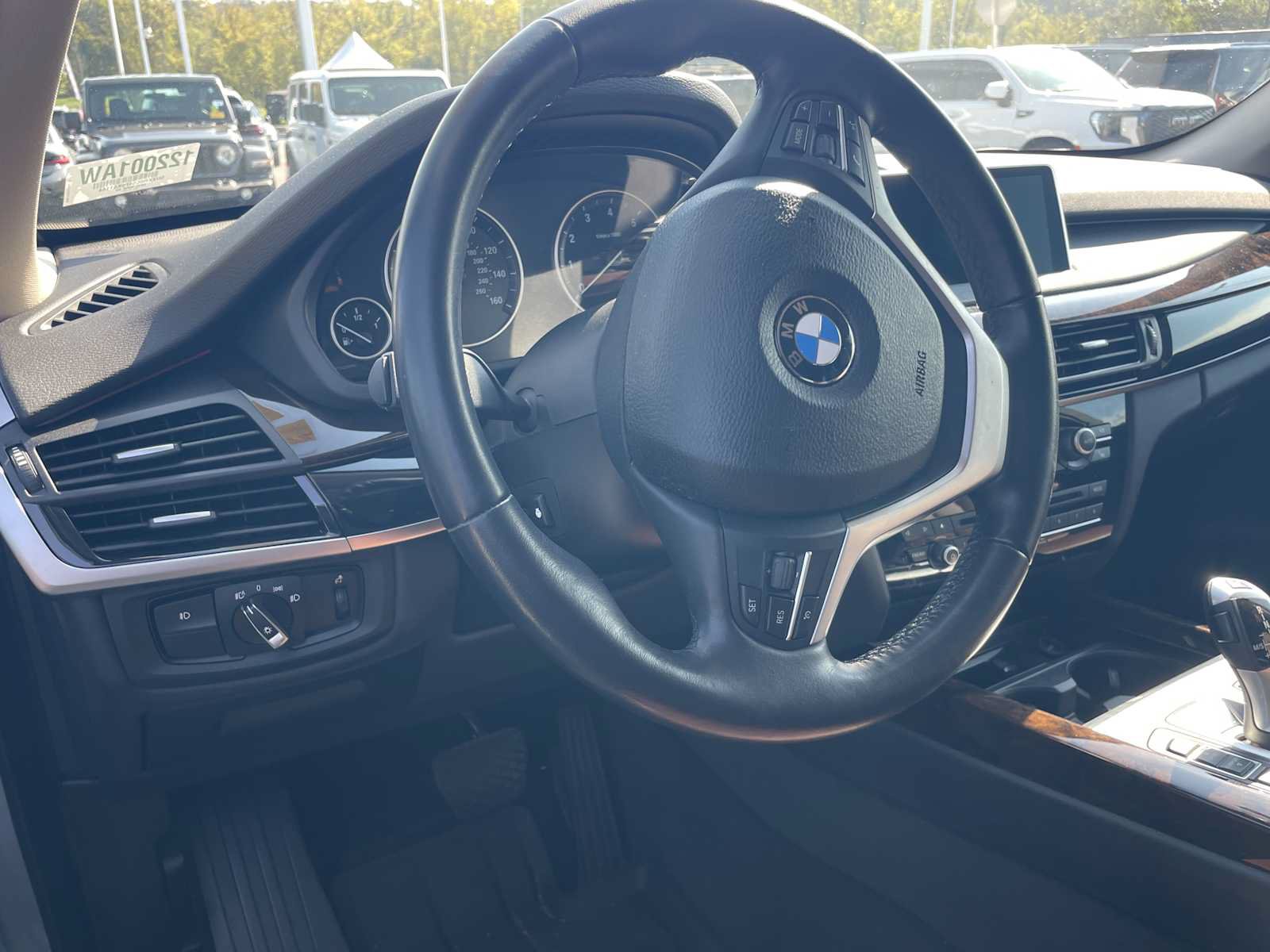 Used 2015 BMW X5 xDrive35i AWD/4WD image 8