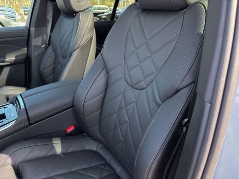 New 2026 BMW X5 xDrive40i w/ M Sport Package AWD/4WD image 16