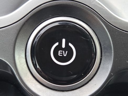 Used 2023 Kia EV6 Wind w/ Wind Technology Package AWD/4WD image 44