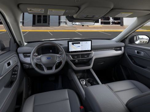 New 2026 Ford Explorer Active w/ Active Comfort Package image 9