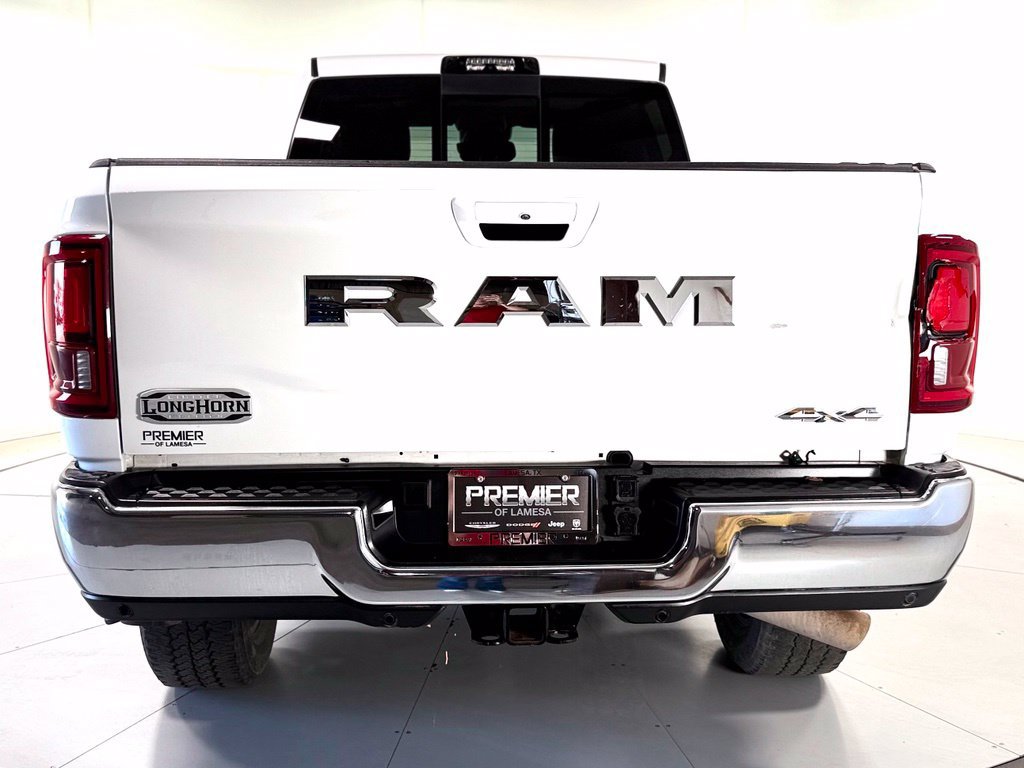 Used 2025 RAM 2500 Limited AWD/4WD image 5