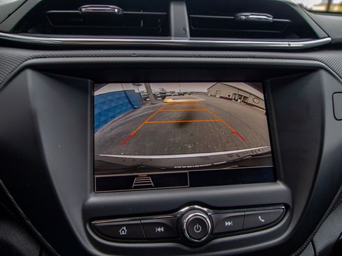 Used 2023 Chevrolet TrailBlazer LT image 16