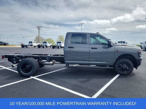 New 2026 RAM 3500 Tradesman AWD/4WD image 9