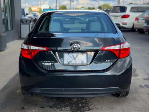 Used 2014 Toyota Corolla LE FWD image 3