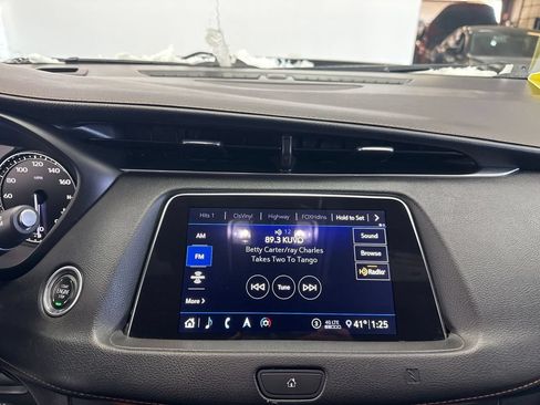 Used 2020 Cadillac XT4 Sport w/ Driver Awareness Package AWD/4WD image 14