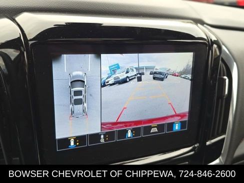 Used 2023 Chevrolet Traverse RS image 19