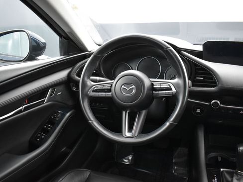 Used 2020 MAZDA MAZDA3 AWD Sedan w/ Premium Package image 17