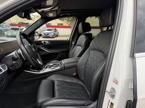 Used 2024 BMW X5 xDrive50e w/ Premium Package AWD/4WD image 27