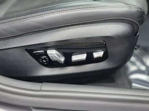 Used 2018 BMW 540i xDrive w/ M Sport Package AWD/4WD image 51