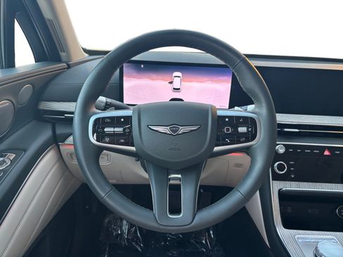 Used 2025 Genesis GV80 2.5T Advanced image 12