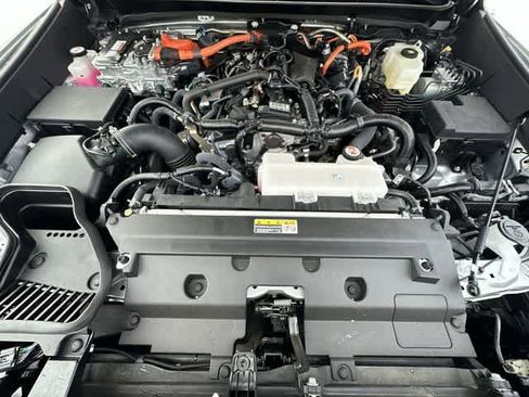 New 2025 Toyota Tacoma TRD Sport AWD/4WD image 23