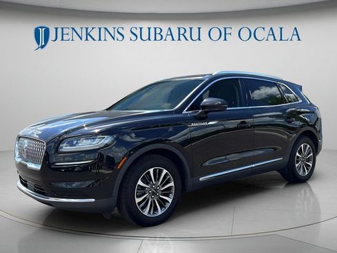 Used 2022 Lincoln Nautilus FWD w/ Premium Package image 7