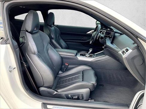 Used 2025 BMW M4 Competition w/ Executive Package image 9