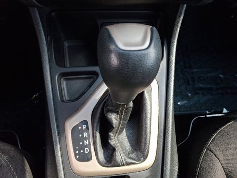 Used 2018 Jeep Cherokee Latitude w/ Cold Weather Group image 13