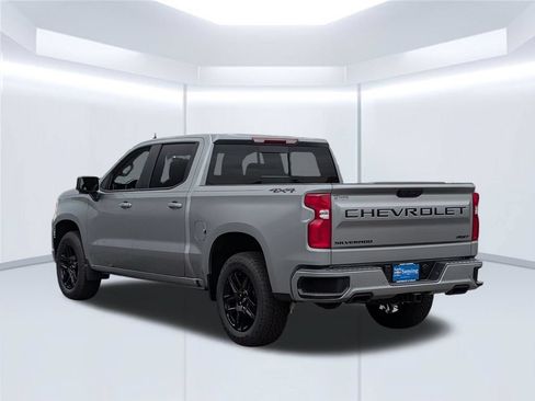 New 2026 Chevrolet Silverado 1500 RST w/ Dark Appearance Package AWD/4WD image 3