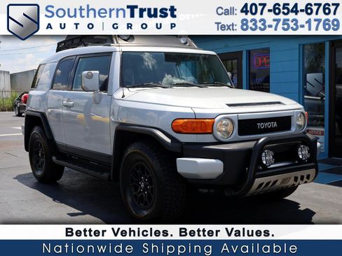 Used 2007 Toyota FJ Cruiser 4WD image 1