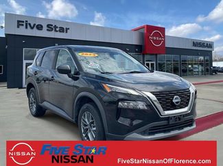 Used 2023 Nissan Rogue S FWD video 1
