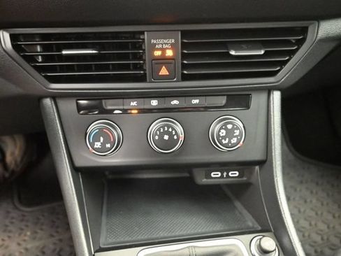 Used 2023 Volkswagen Jetta S FWD image 19
