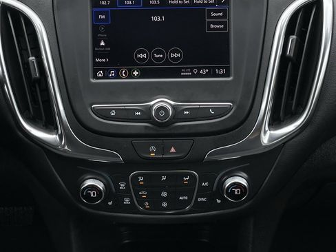 Certified 2024 Chevrolet Equinox LT image 18