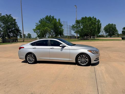 Used 2015 Hyundai Genesis 3.8 w/ Option Group 02 RWD image 26