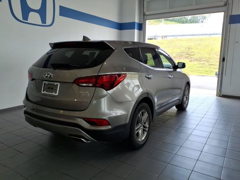 Used 2017 Hyundai Santa Fe Sport AWD/4WD image 5