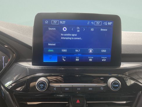Used 2025 Ford Escape ST-Line AWD/4WD image 22