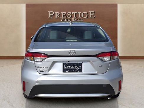 Used 2022 Toyota Corolla LE image 39