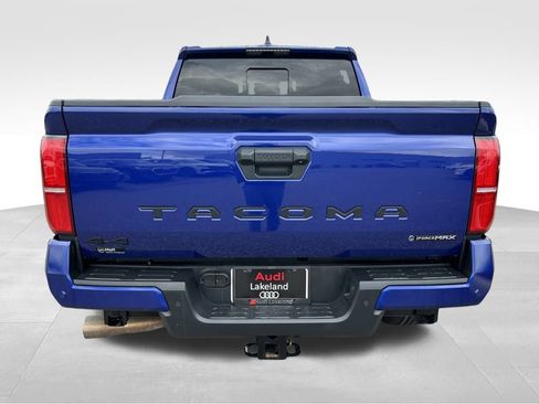 Used 2025 Toyota Tacoma TRD Sport w/ TRD Sport Upgrade Package image 59