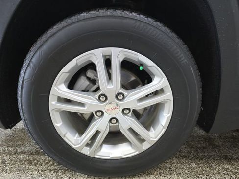 Used 2022 GMC Terrain SLE w/ Driver Convenience Package AWD/4WD image 25