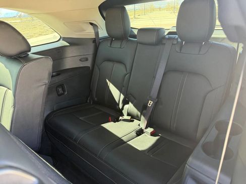 Used 2024 MAZDA CX-90 3.3 Turbo w/ Select Package image 15