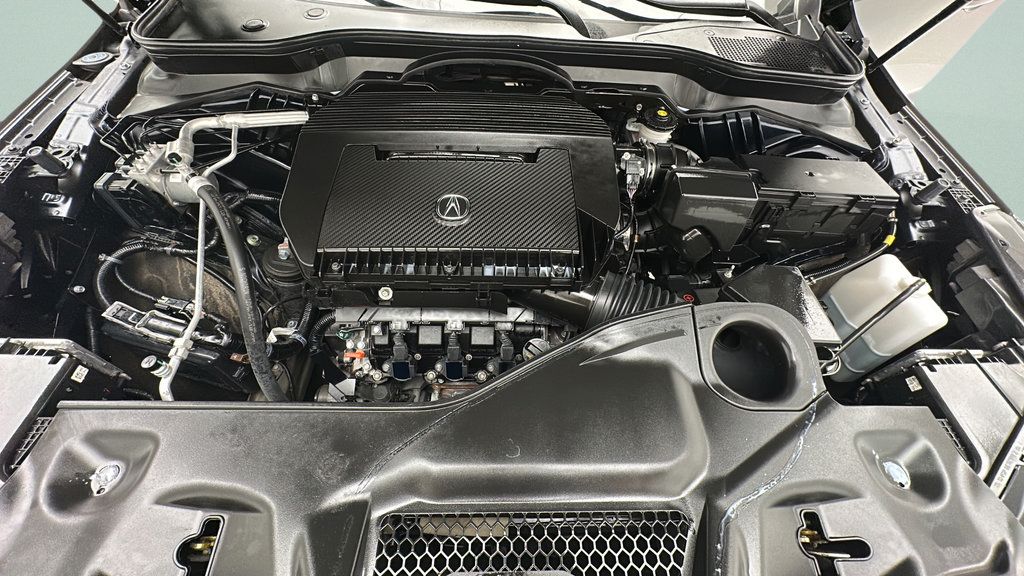 Used 2025 Acura MDX SH-AWD image 24