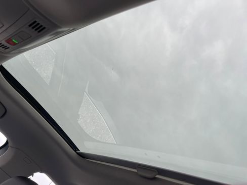 Used 2026 Volkswagen Jetta SE image 6