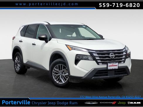 Used 2024 Nissan Rogue S AWD/4WD image 1