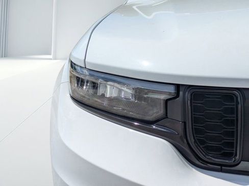 New 2025 Jeep Grand Cherokee L Laredo RWD image 8