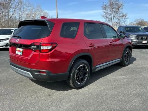 New 2025 Honda Pilot EX-L image 5