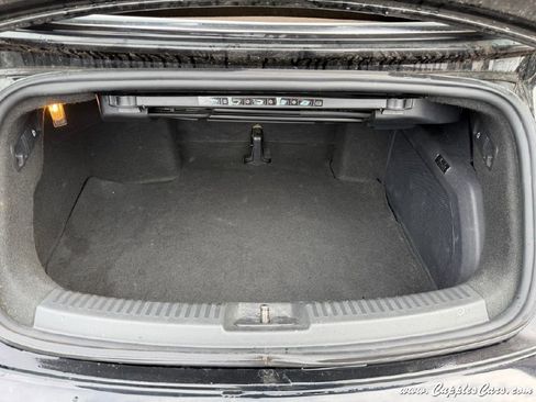 Used 2014 Volkswagen Beetle TDI image 8