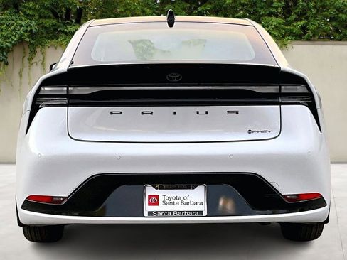 New 2026 Toyota Prius Plug-In Hybrid image 4