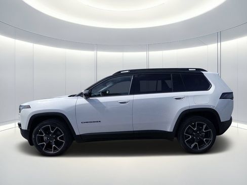 New 2026 Jeep Cherokee Overland w/ Advanced Pro Tech Group AWD/4WD image 7
