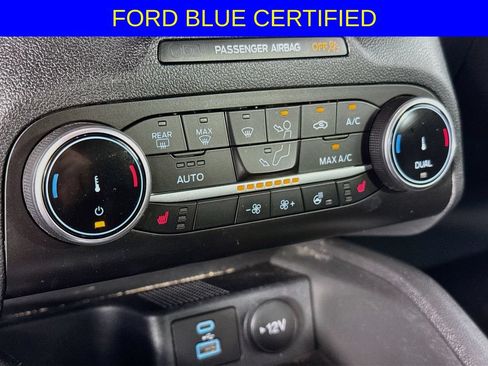 Certified 2023 Ford Escape ST-Line AWD/4WD image 17