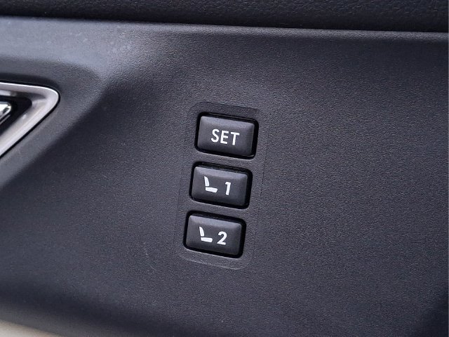 Used 2019 Subaru Ascent Limited AWD/4WD image 26