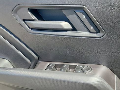 New 2026 Chevrolet Colorado W/T image 12