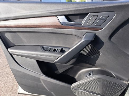 Used 2023 Audi Q5 2.0T Premium Plus w/ Premium Plus Package image 29