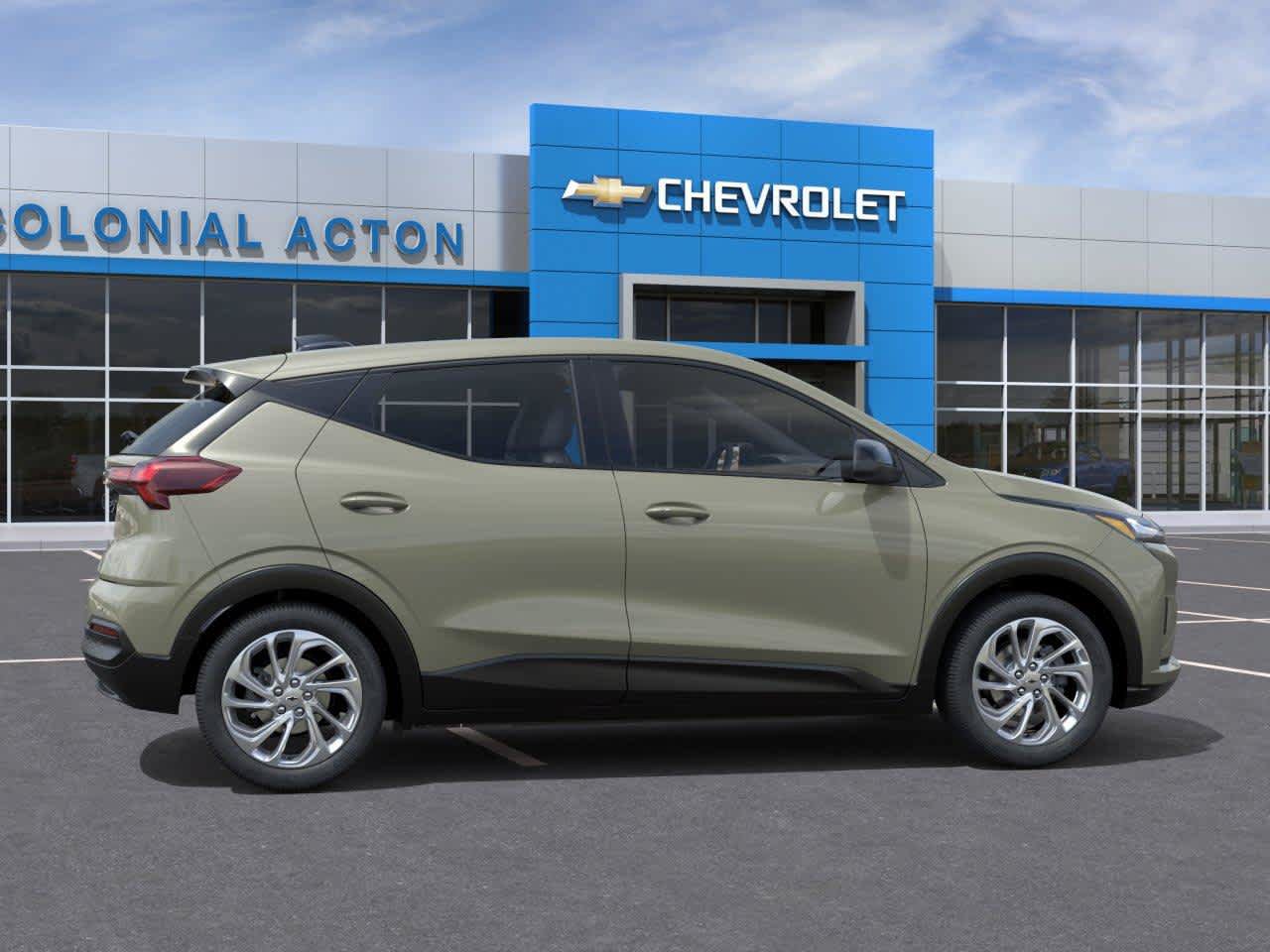 New 2027 Chevrolet Bolt LT FWD image 5